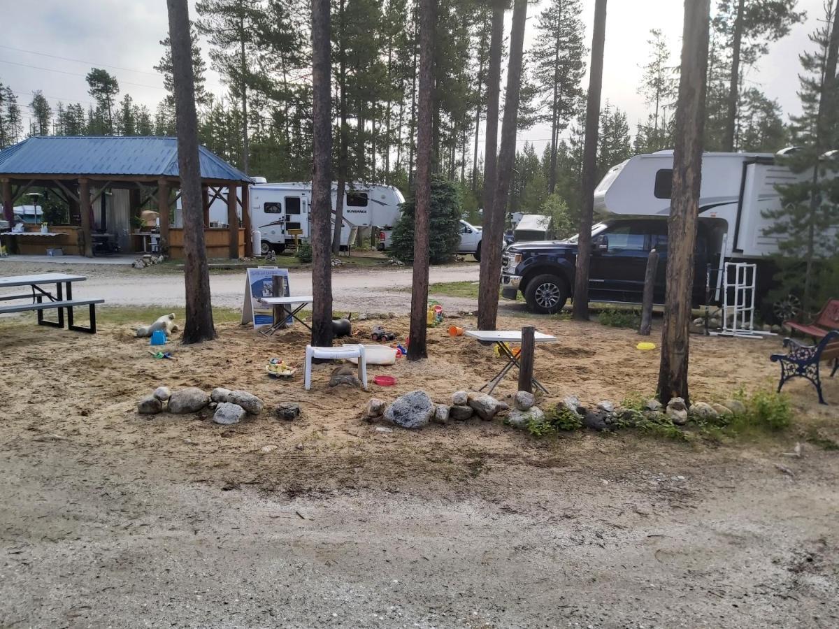 Blue River Cabins & Campgrounds Zewnętrze zdjęcie